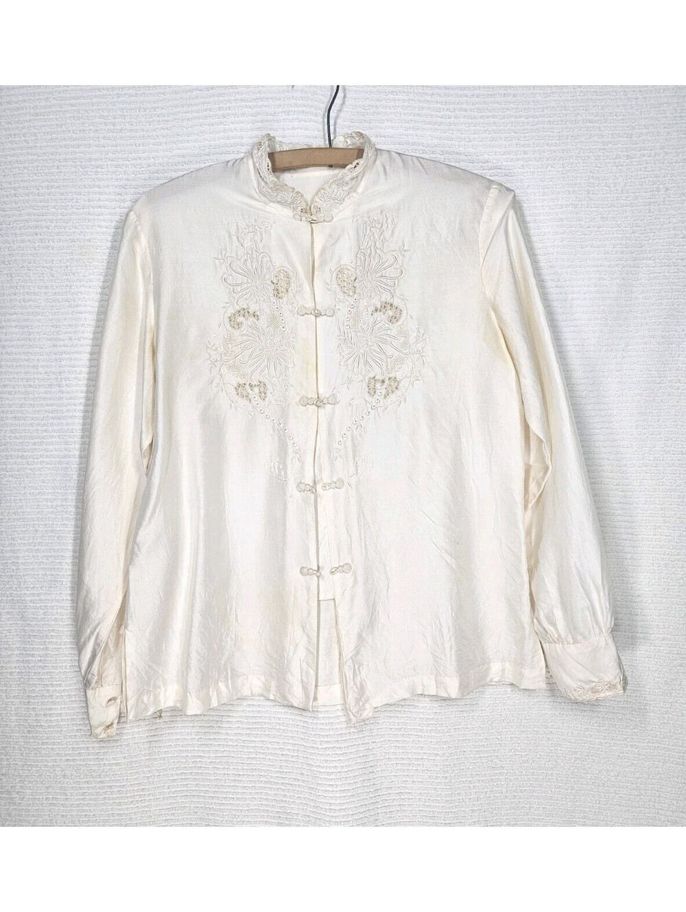 Vintage 1950s 100% Shirt China Fine Hand Embroidery Net Yoke Ivory Womens Medium